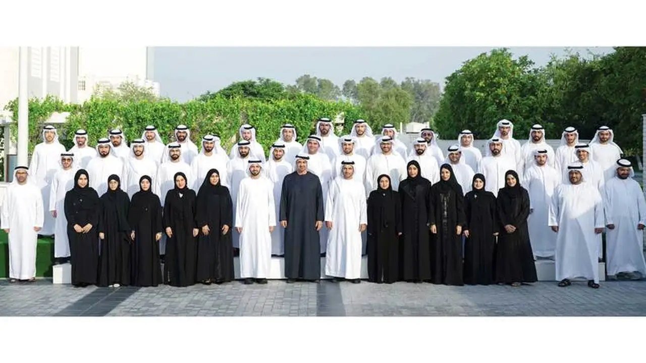رئيس الدولة يلتقي وفد مكتب شؤون حجاج الإمارات في حدث بارز